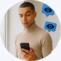 Seorang gadis cantik memegang telepon dan menunjukkan ikon tampilan tiktok